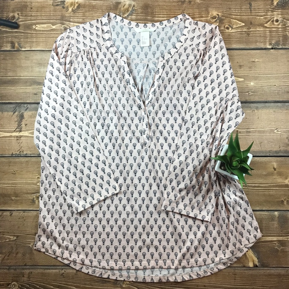 H&M Hot Air Balloon Print 3/4 Sleeve Top